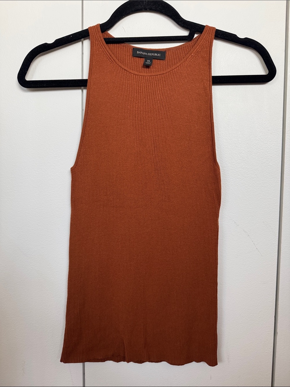 Banana Republic Women's Rust-Orange Ribbed Tank